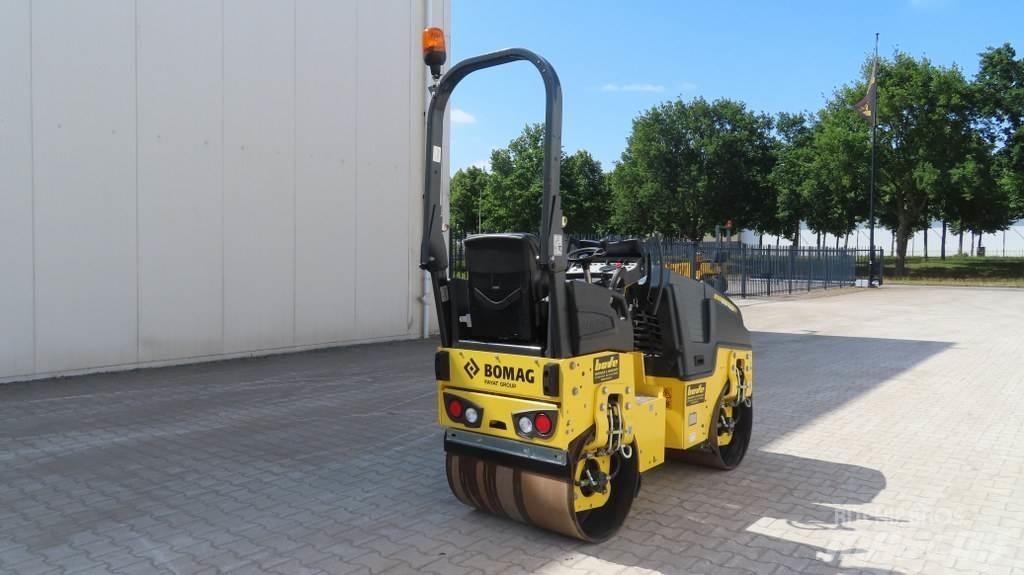 Bomag BW80 AD-5 مداحل ثنائية الاسطوانة