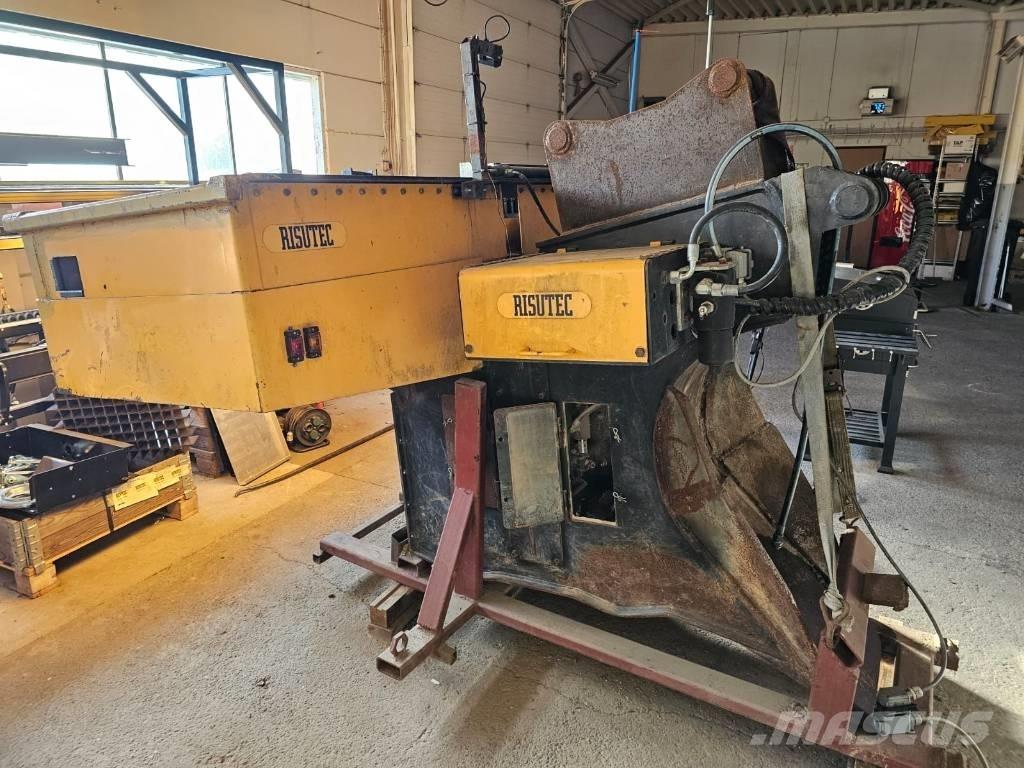  Risutec  TK-200 مكونات أخرى