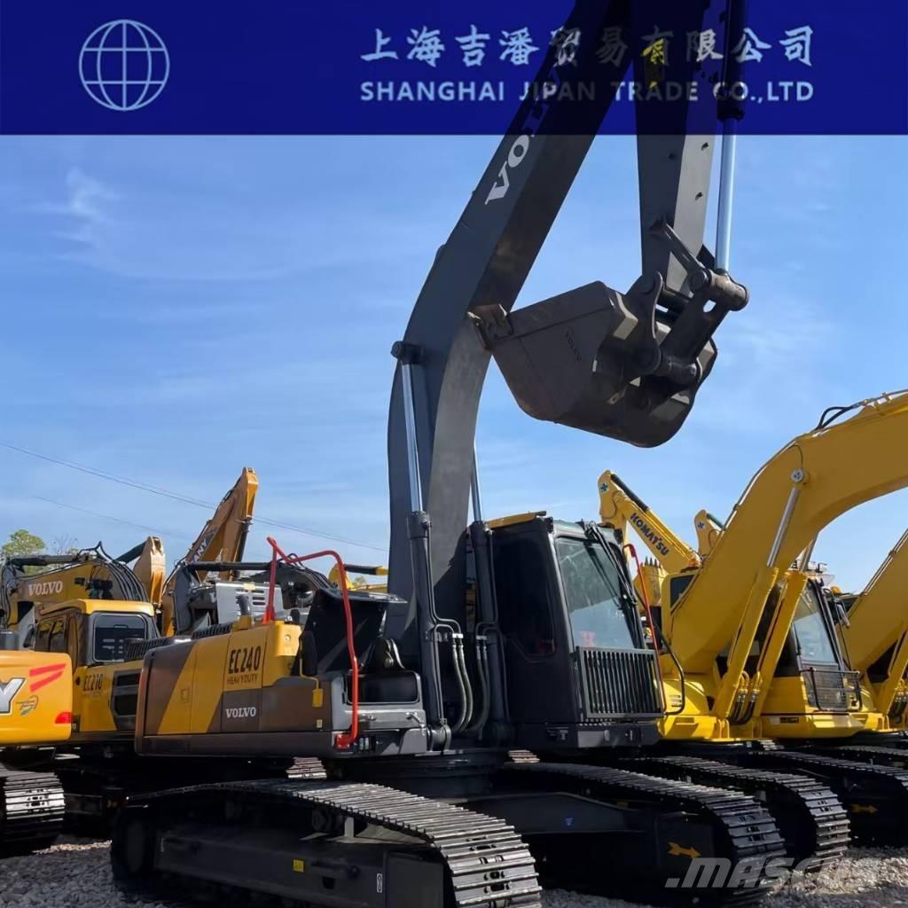 Volvo EC 240 حفارات زحافة