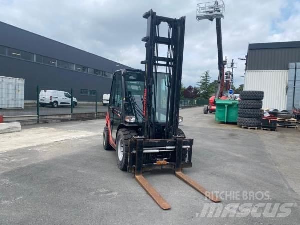 Manitou MSI35 شاحنات الطرق الوعرة