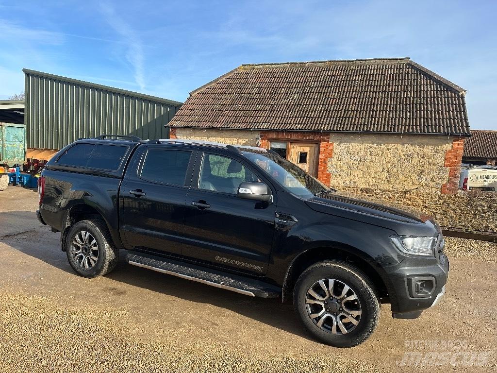 Ford Ranger شاحنات خفيفة/مفصلية الجوانب