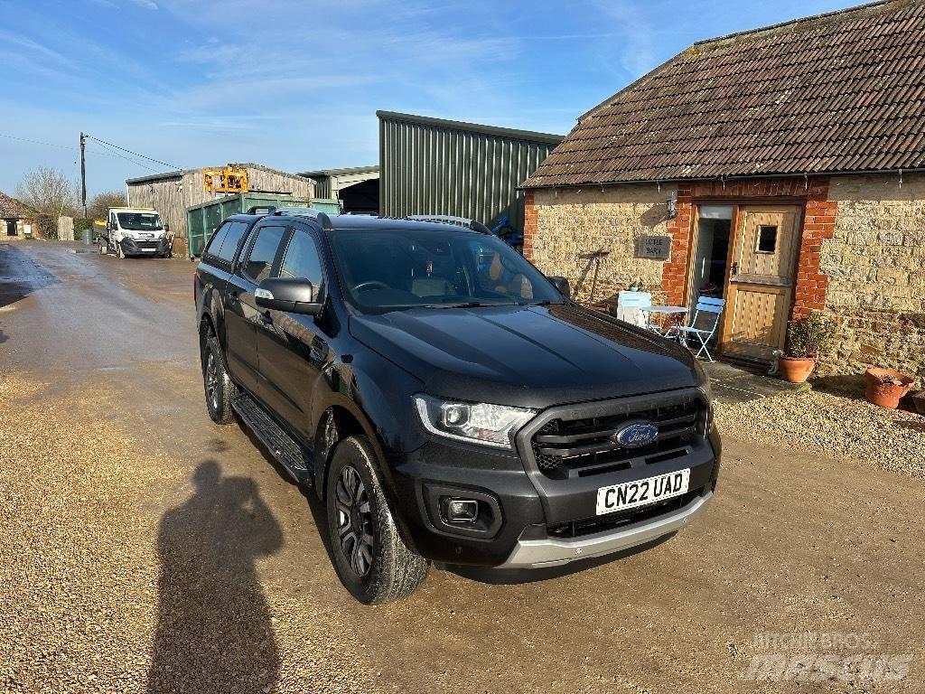 Ford Ranger شاحنات خفيفة/مفصلية الجوانب