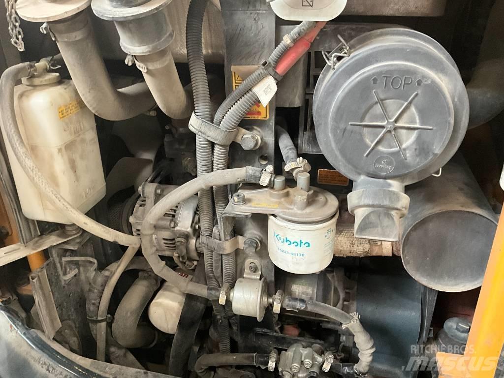 Hyundai 30 Z-9 AK حفارات صغيرة أقل من 7 طن (حفارات صغيرة)