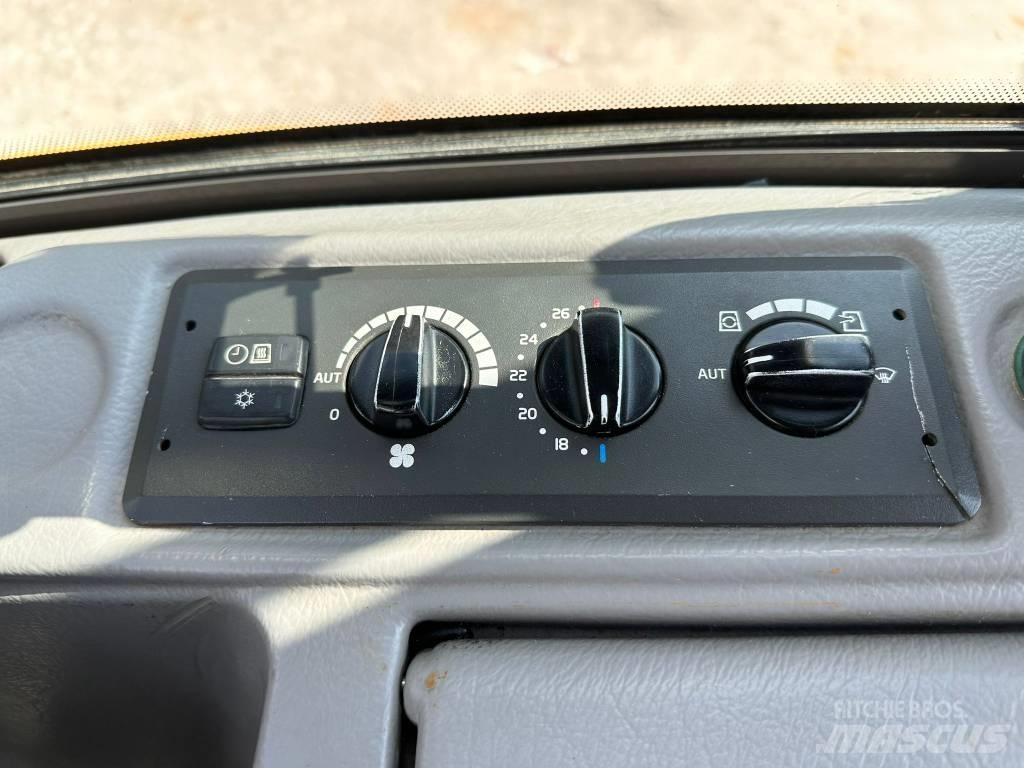 Volvo L 50 H لوادر بعجل