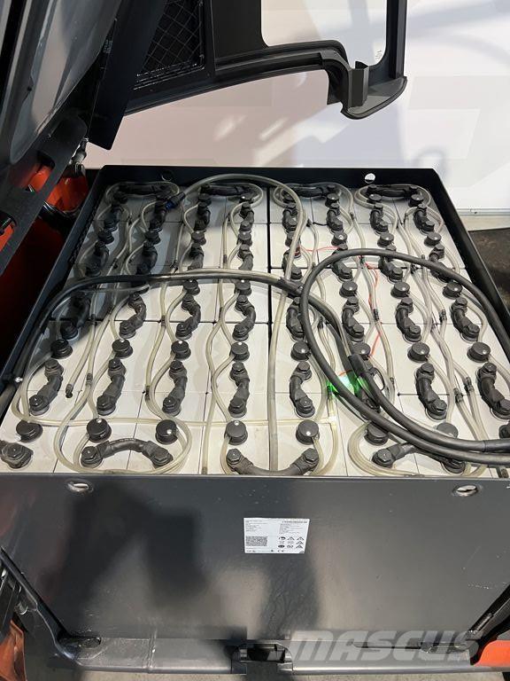 Linde E50HL-01 شاحنات ذات رافعات شوكية تعمل بالكهرباء