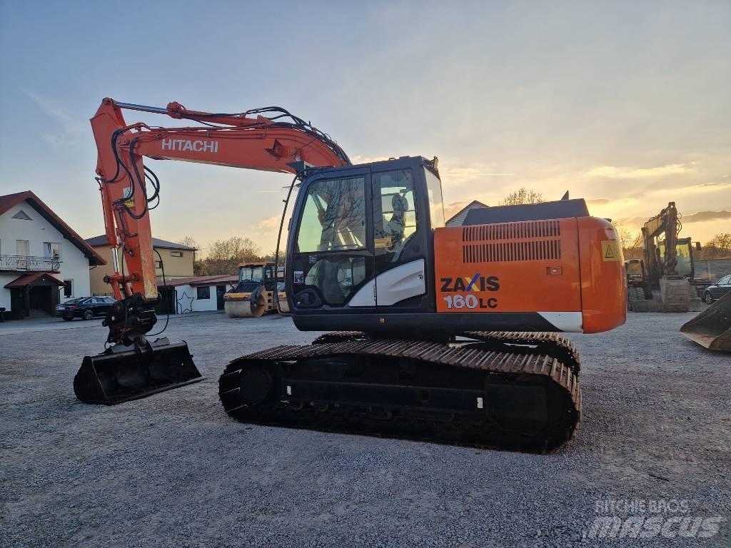 Hitachi ZX 160 LC-5 حفارات زحافة