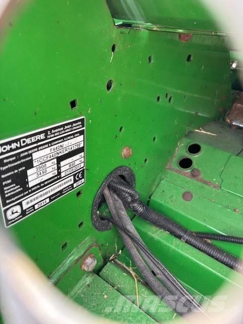 John Deere F 440 R محزمات مستديرة