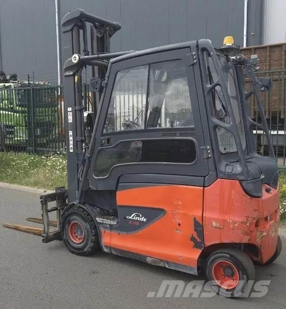 Linde h 25 شاحنات ذات رافعات شوكية تعمل بالكهرباء