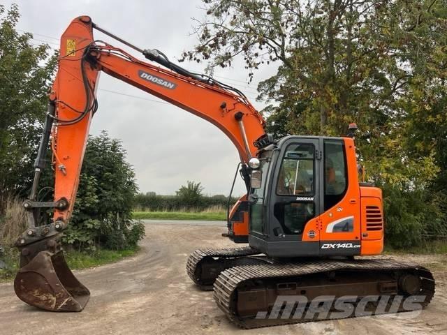 Doosan DX 140 LCR-5 حفارات زحافة