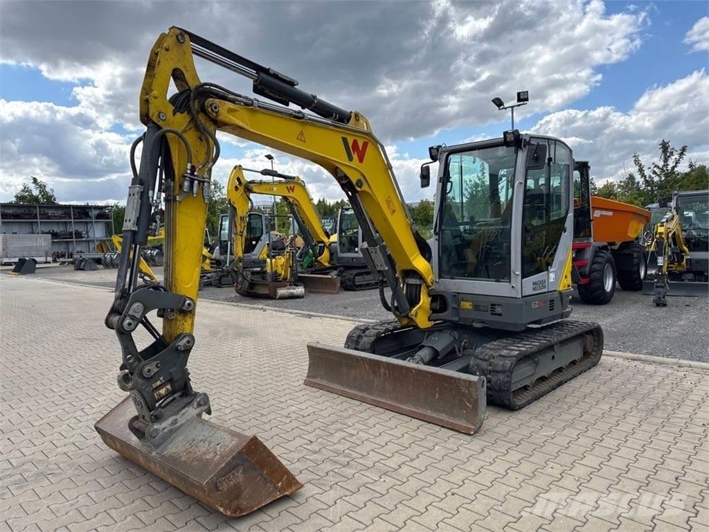 Wacker Neuson EZ50 حفارات زحافة