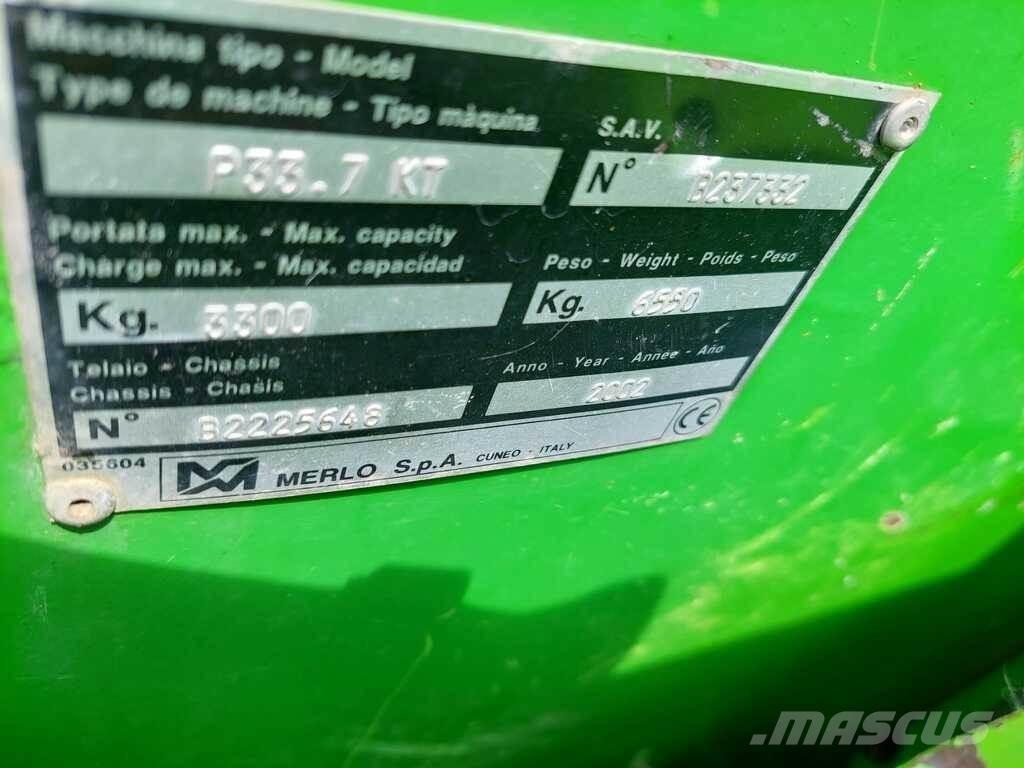 Merlo P 33.7 KT مناولات متداخلة