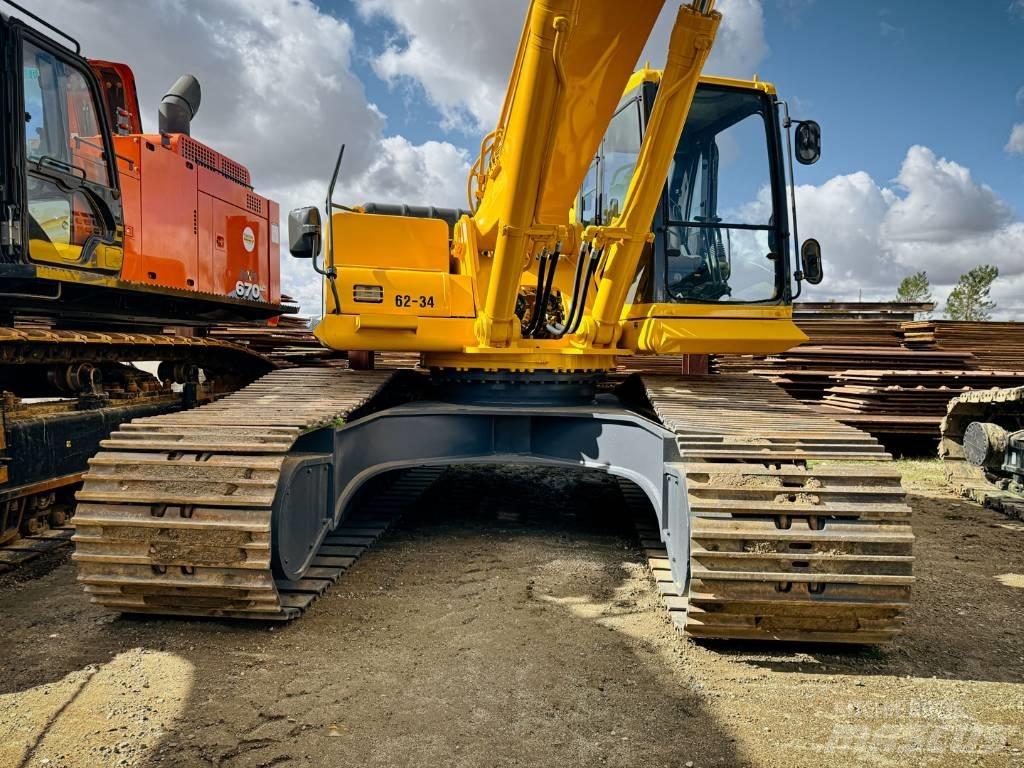 Komatsu PC 400 LC حفارات زحافة