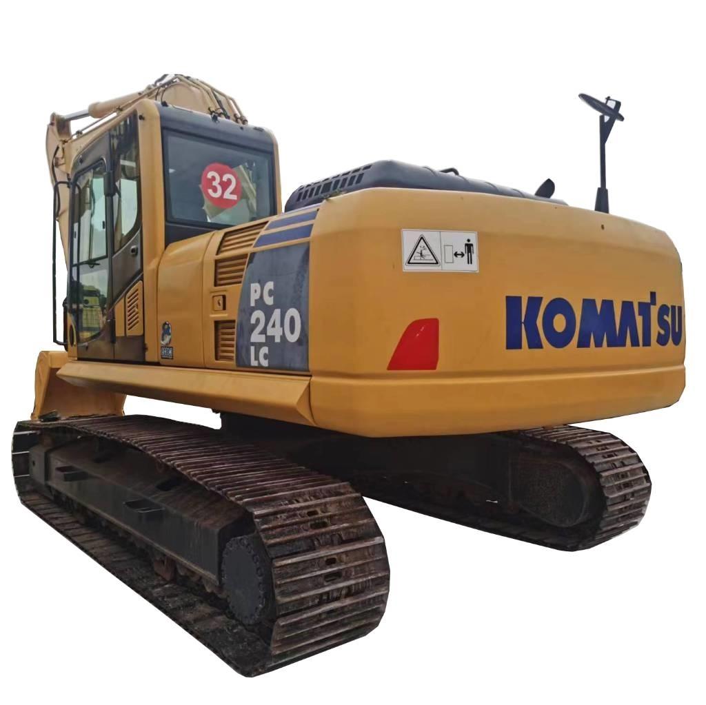 Komatsu PC 240 LC-8 حفارات زحافة
