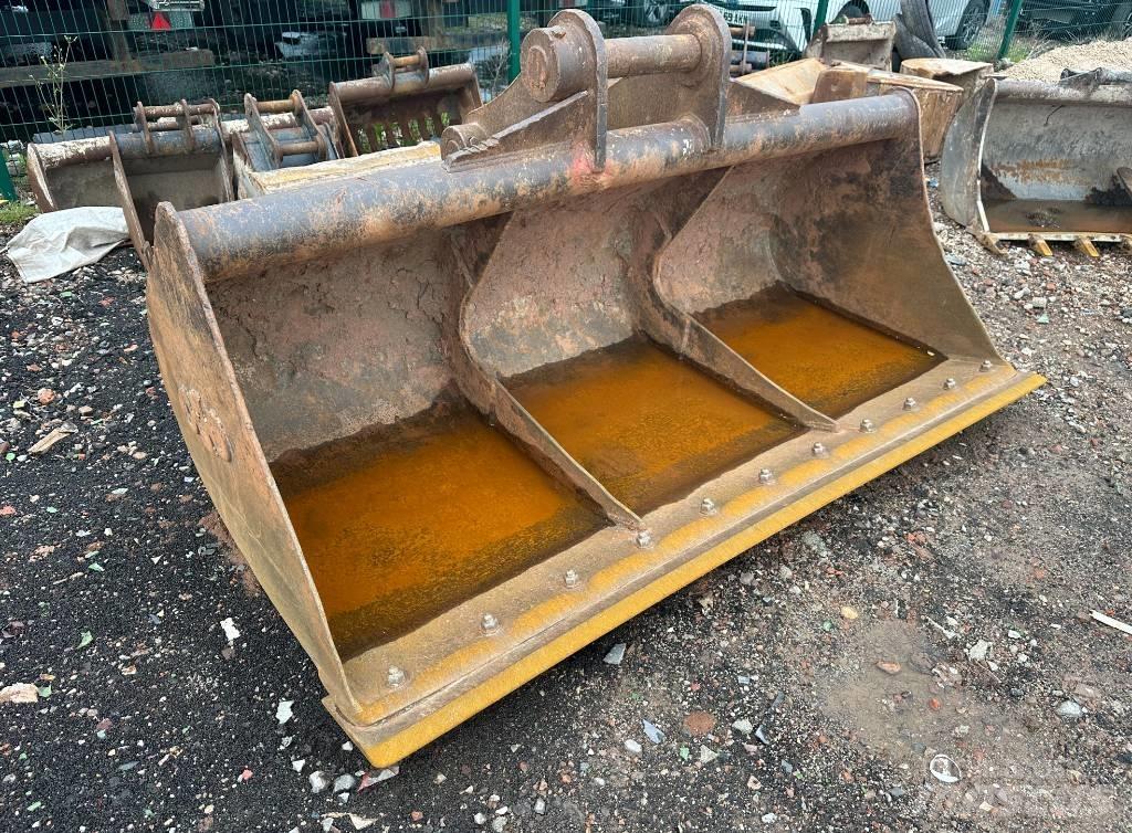 Volvo EC 250 EL حفارات زحافة