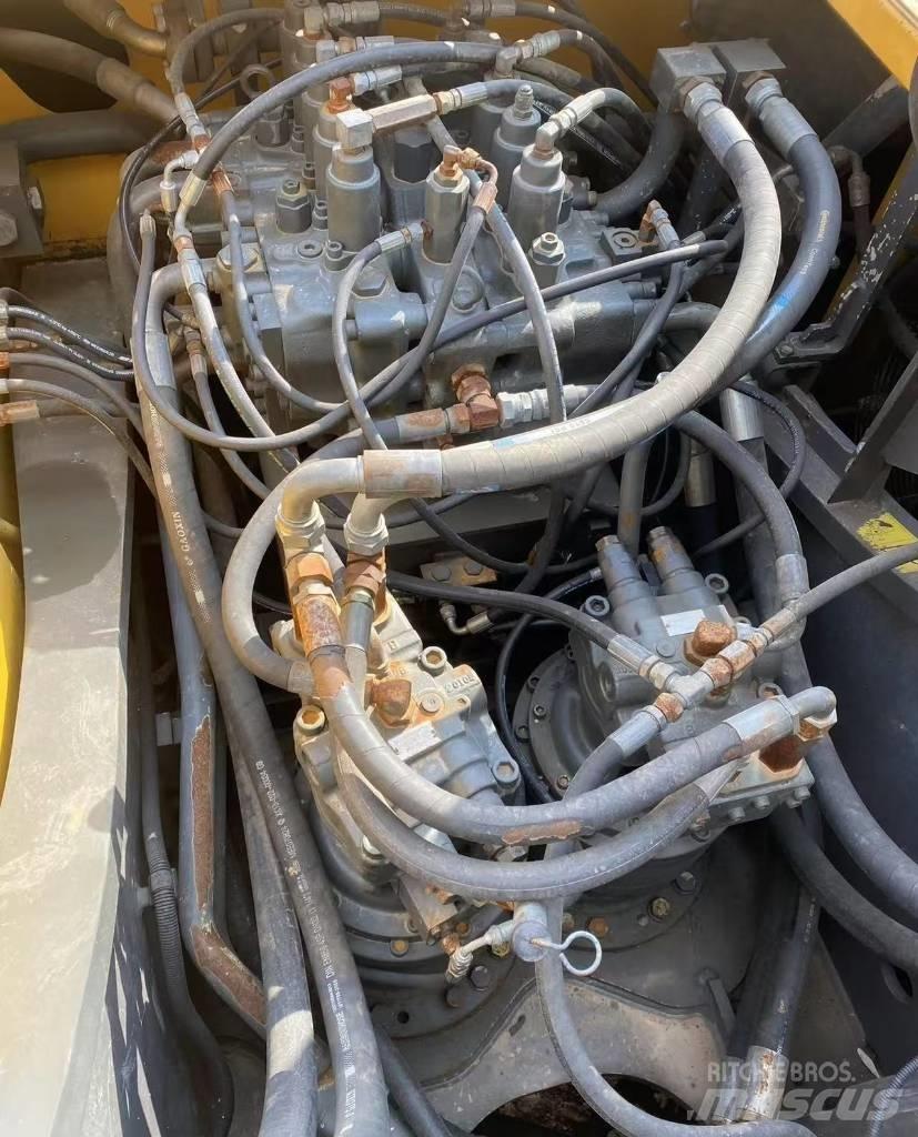 Volvo EC 460 حفارات زحافة