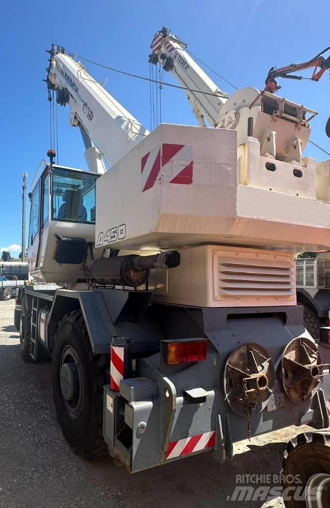 Terex A450 رافعات الطرق الوعرة