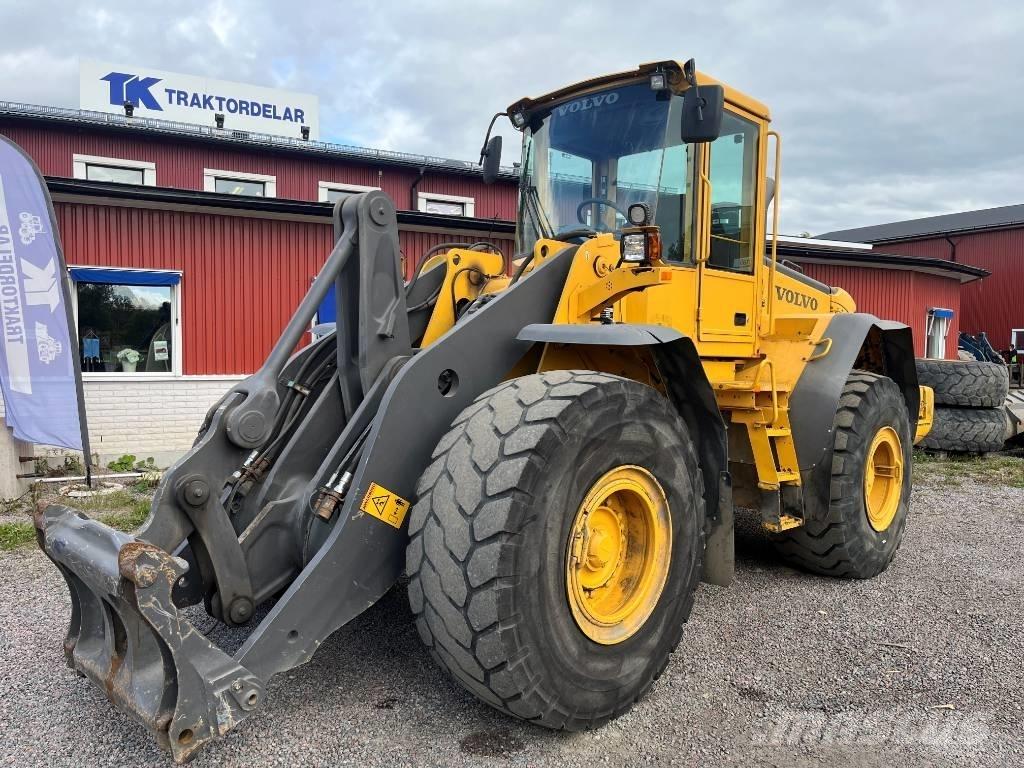Volvo L 120 E لوادر بعجل