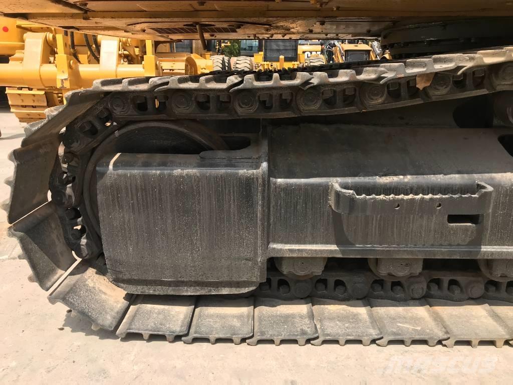 CAT 315 D حفارات زحافة