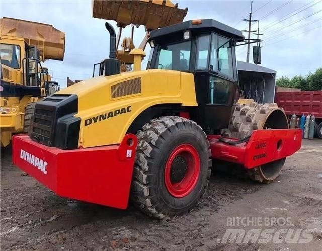 Dynapac CA 602 D مداحل أحادية الأسطوانة
