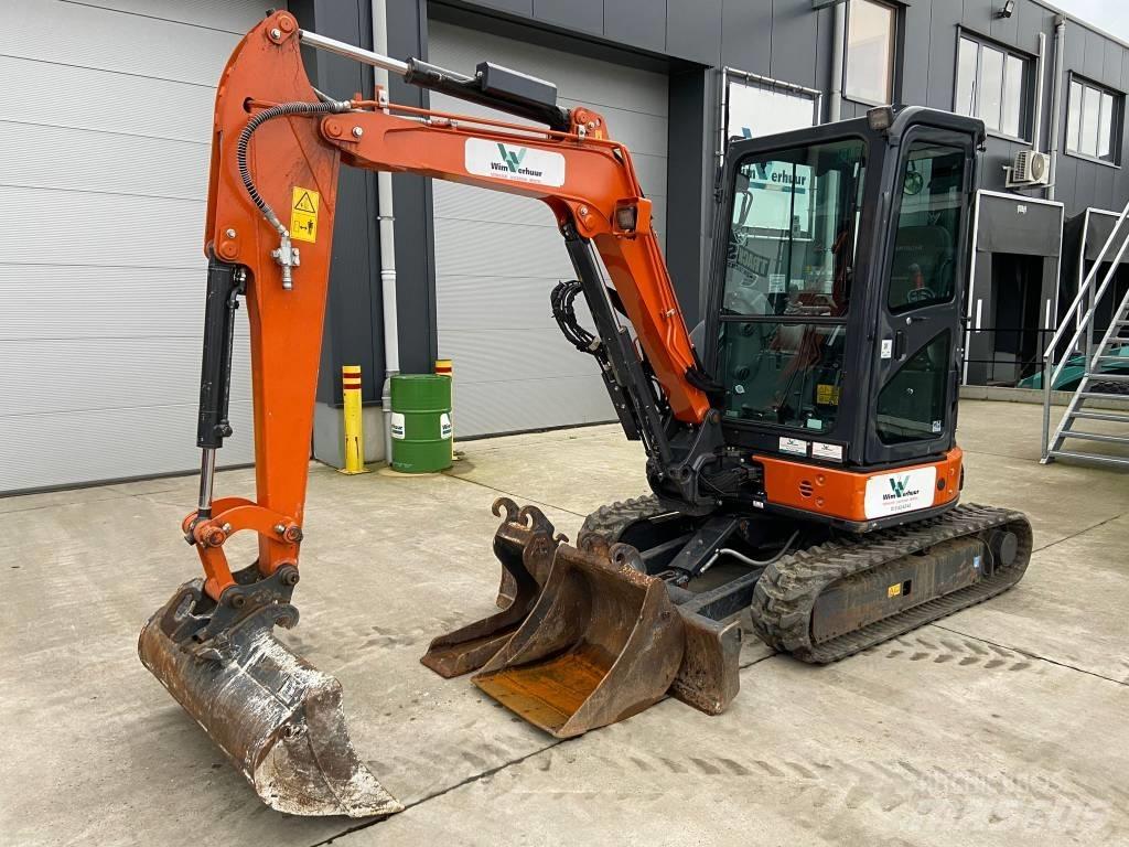 Hitachi ZX 33 U-6 حفارات صغيرة أقل من 7 طن (حفارات صغيرة)