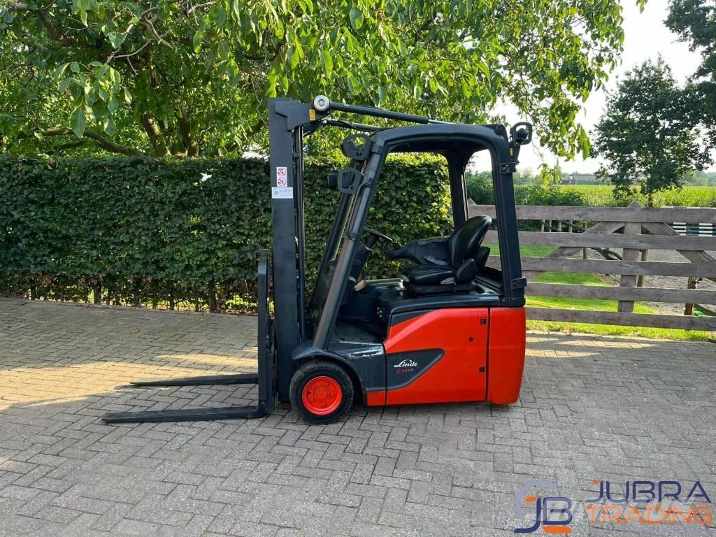 Linde E15-02 شاحنات ذات رافعات شوكية تعمل بالكهرباء