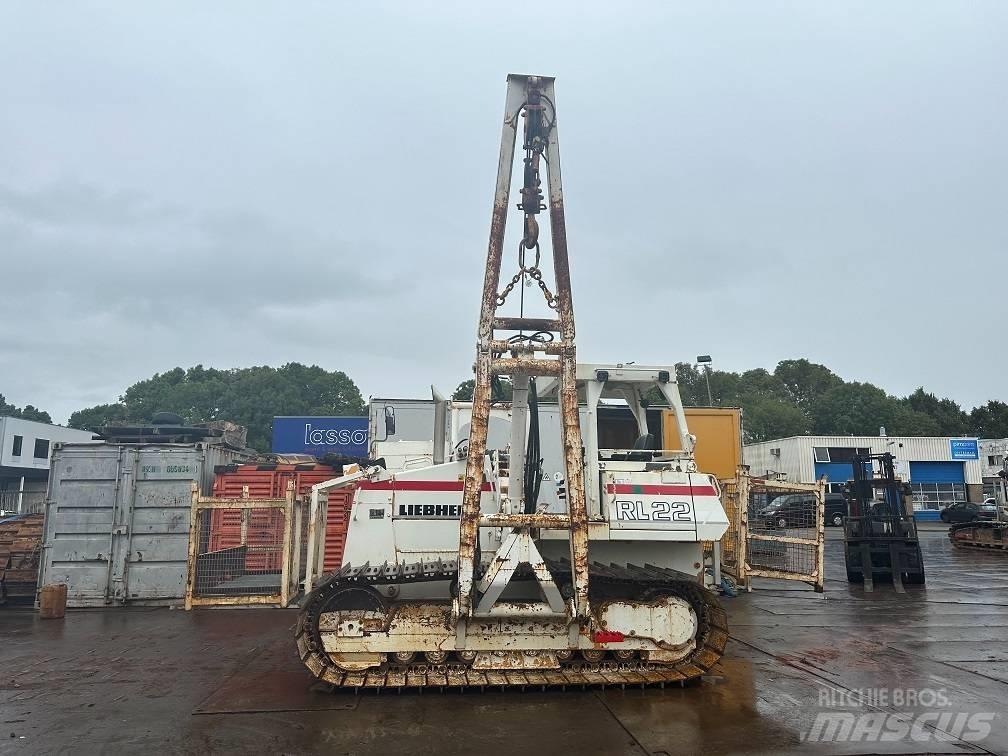 Liebherr RL 22 B رافعات مد أنابيب