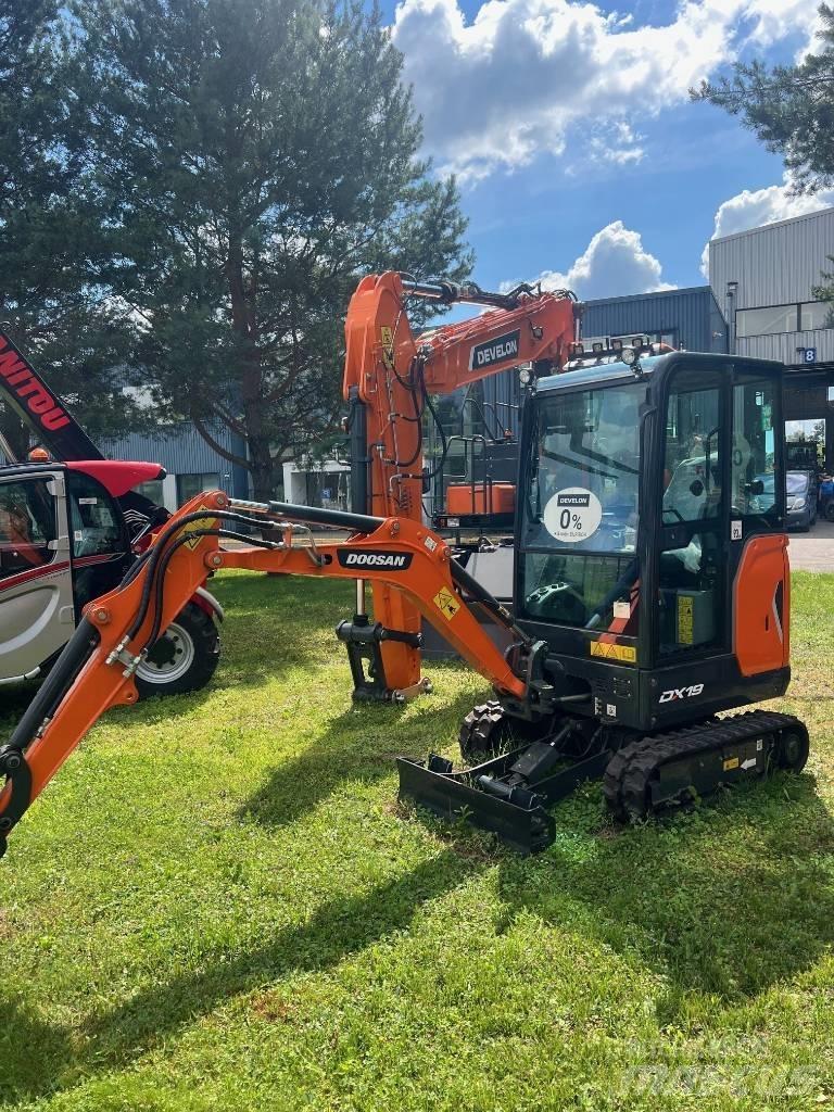 Doosan DX 19 حفارات زحافة