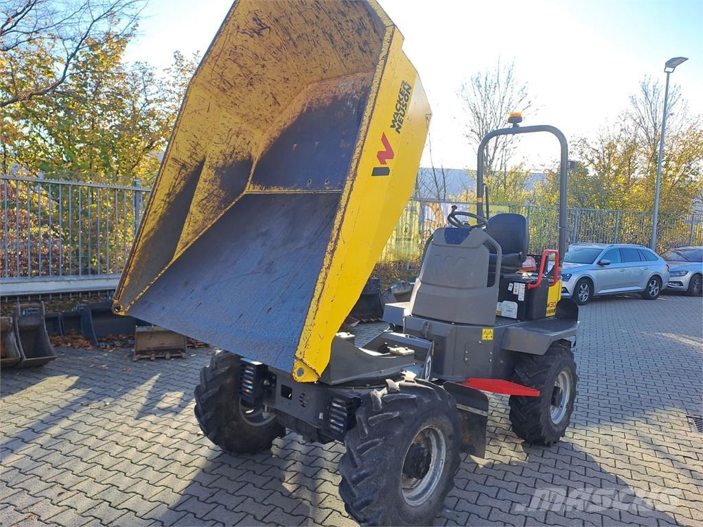 Wacker Neuson DW30 عربات نقل قلابة للمواقع