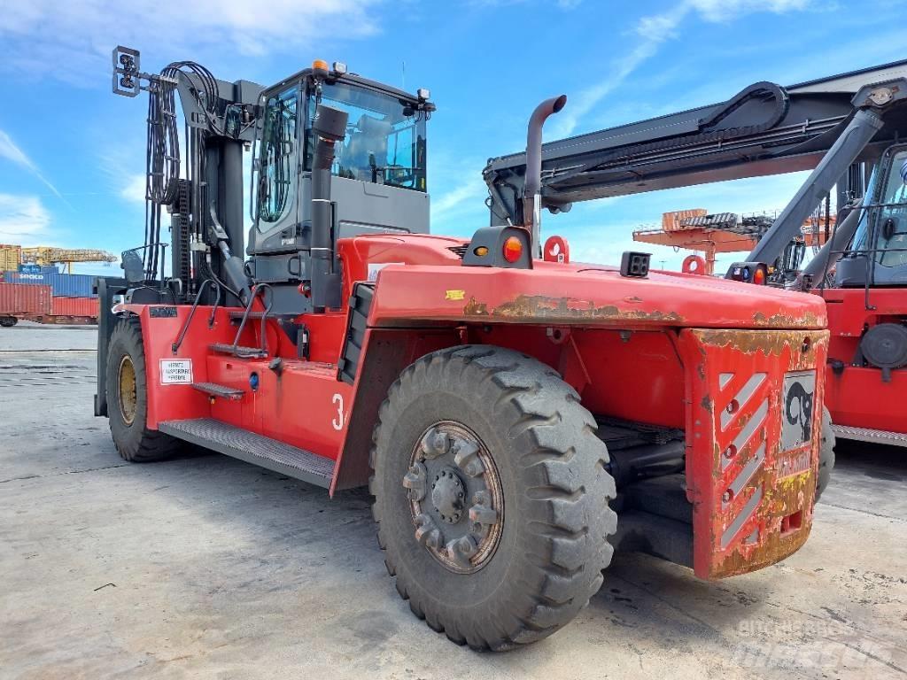 Kalmar DCG330-12 شاحنات الديزل