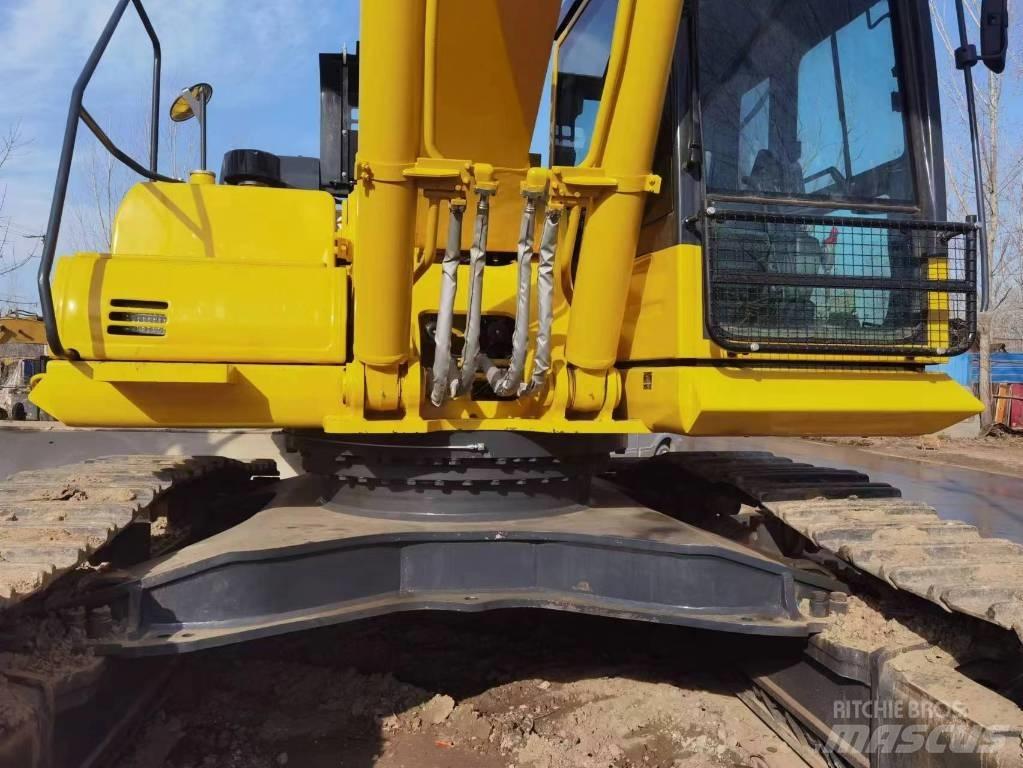 Komatsu PC 450-8 حفارات زحافة