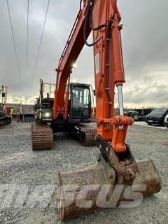 Hitachi ZX130-7LCN حفارات زحافة