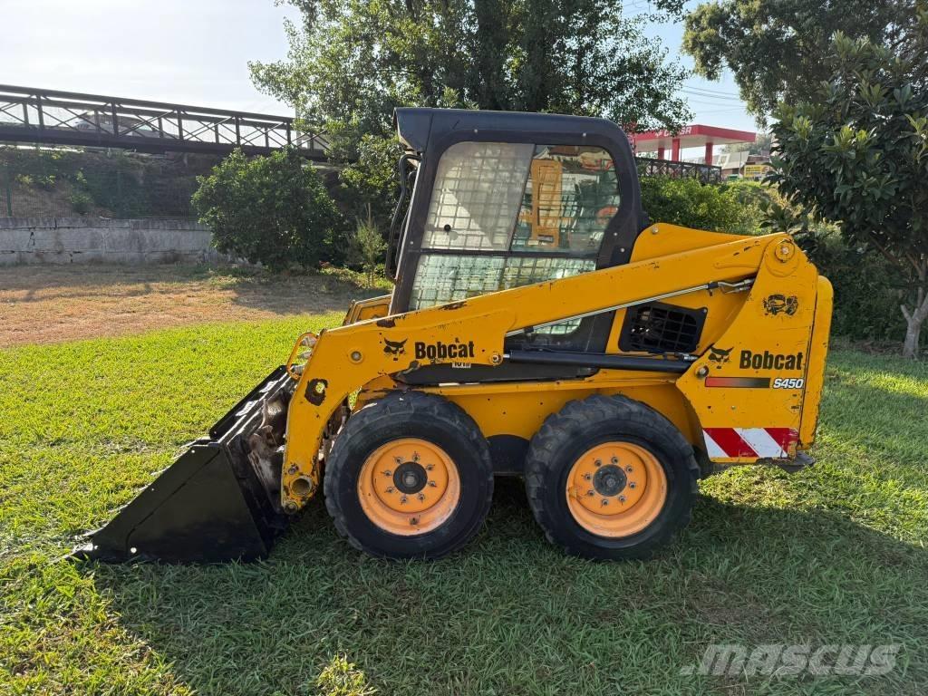 Bobcat S 450 لوادر انزلاقية التوجيه