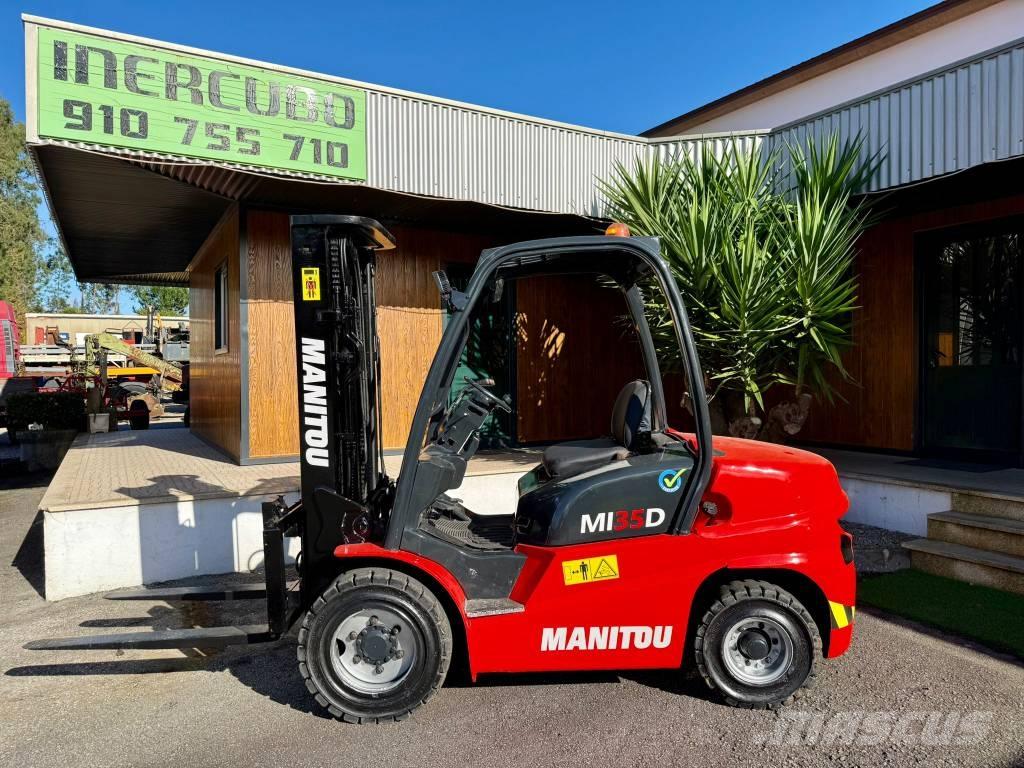 Manitou MI 35 D شاحنات الديزل