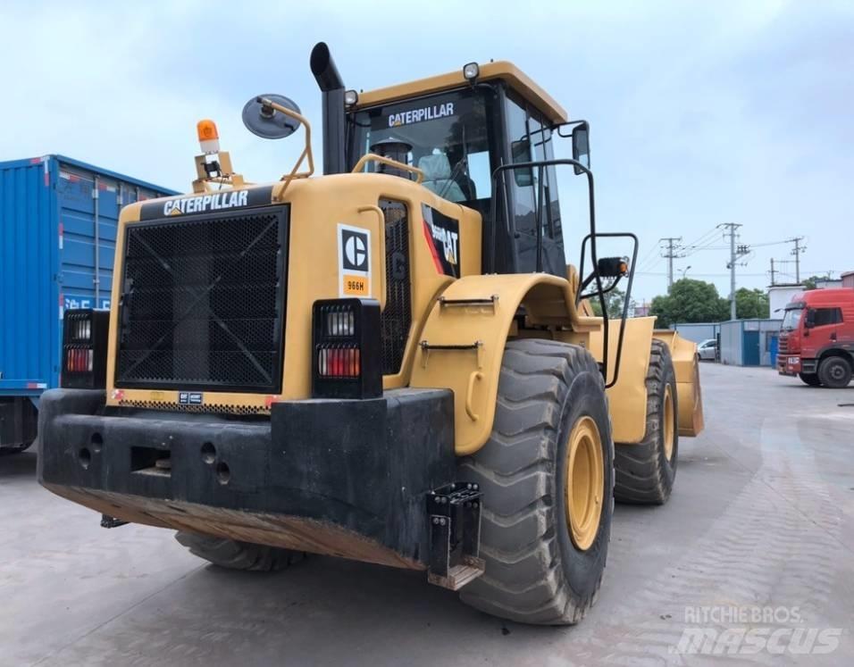 CAT 966H لوادر بعجل