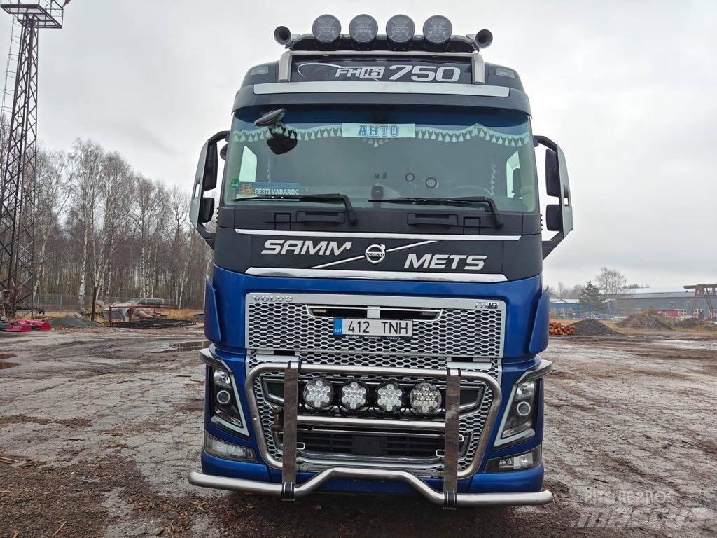 Volvo FH 16 750 شاحنات أشجار