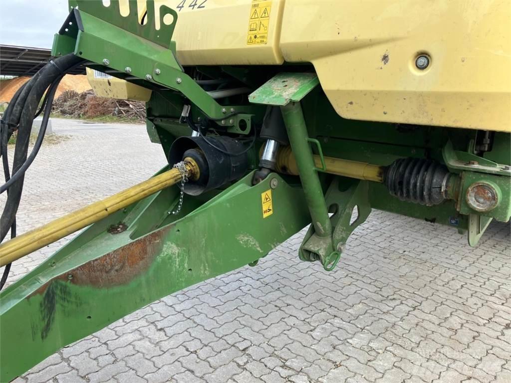 Krone GX 440 معدات التعامل مع المواد ووضعها