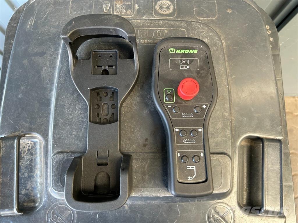 Krone GX 440 معدات التعامل مع المواد ووضعها