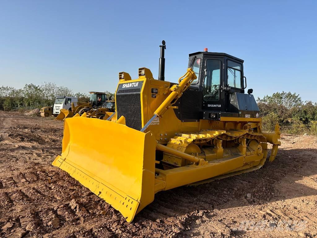 Shantui SD 22 بلدوزرات مجنزرة