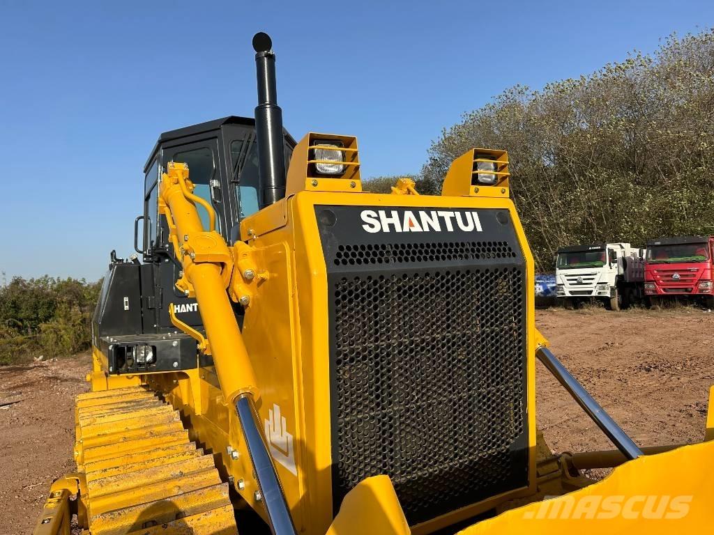 Shantui SD 22 بلدوزرات مجنزرة