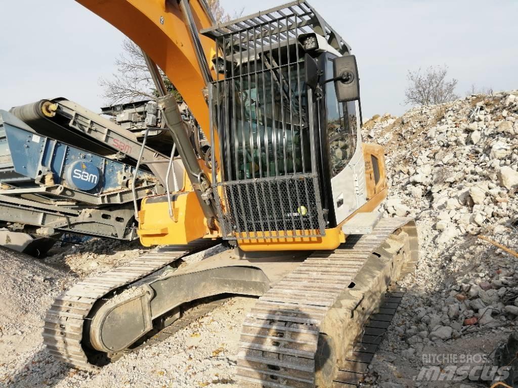 Liebherr R 926 LC حفارات زحافة