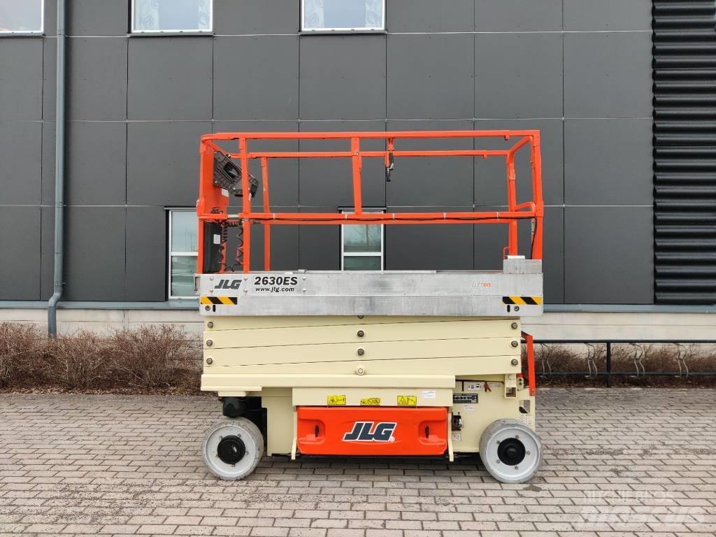 JLG 2630 ES Saxlift رافعات مقصية الشكل