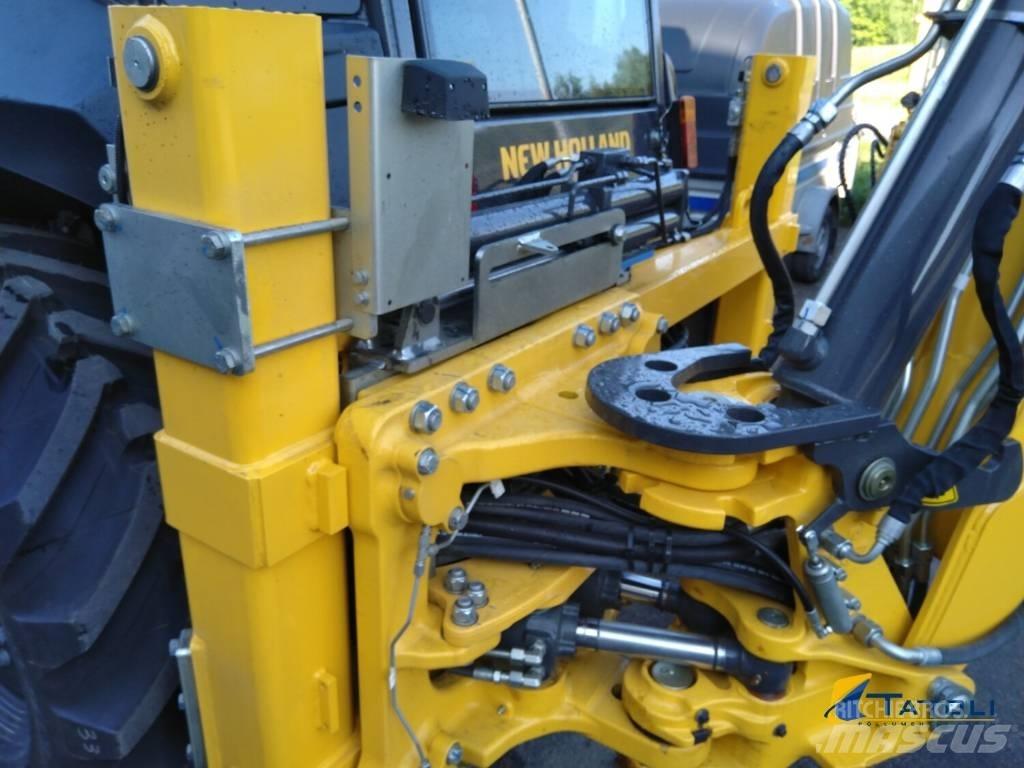 New Holland B 115 D لوادر ذات جرافات عكسية