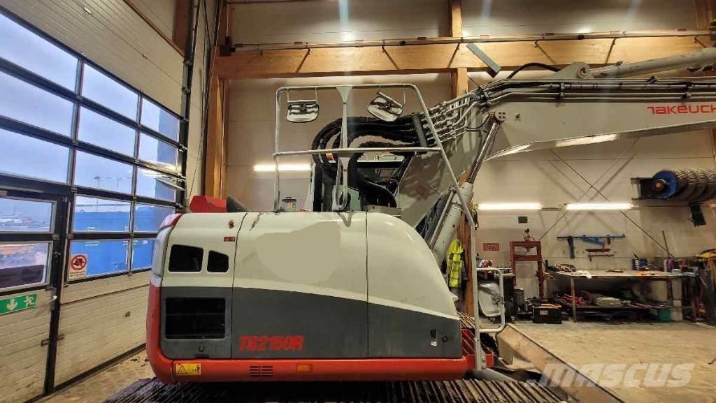 Takeuchi TB 2150 R حفارات زحافة