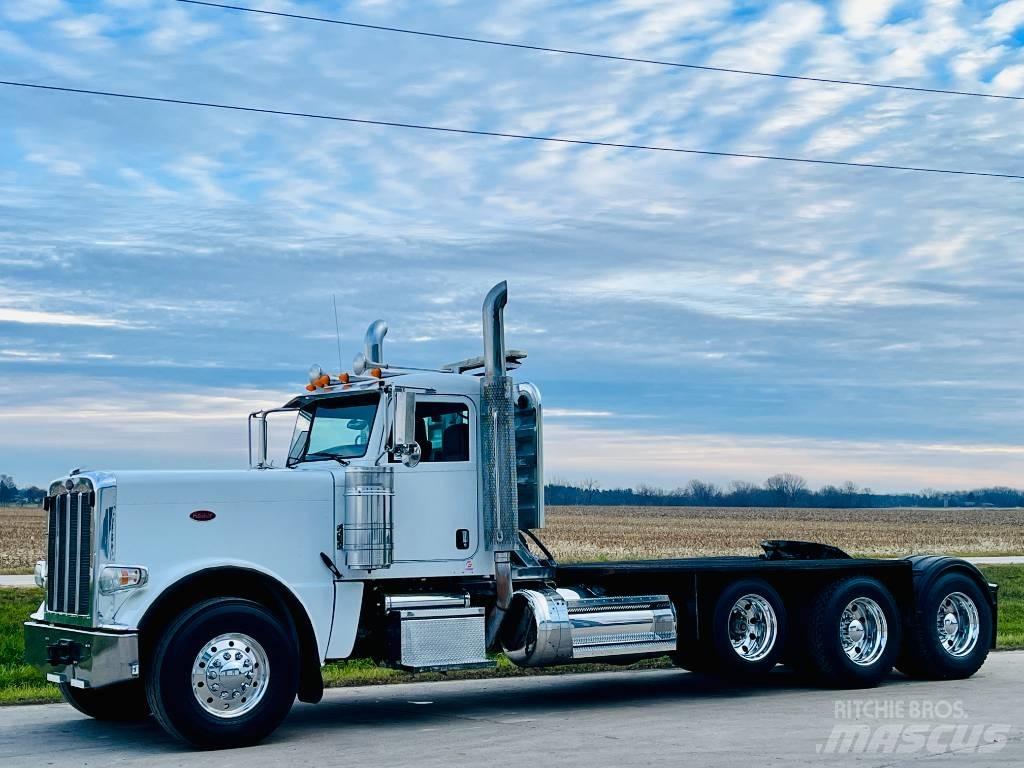 Peterbilt 389 وحدات الجر