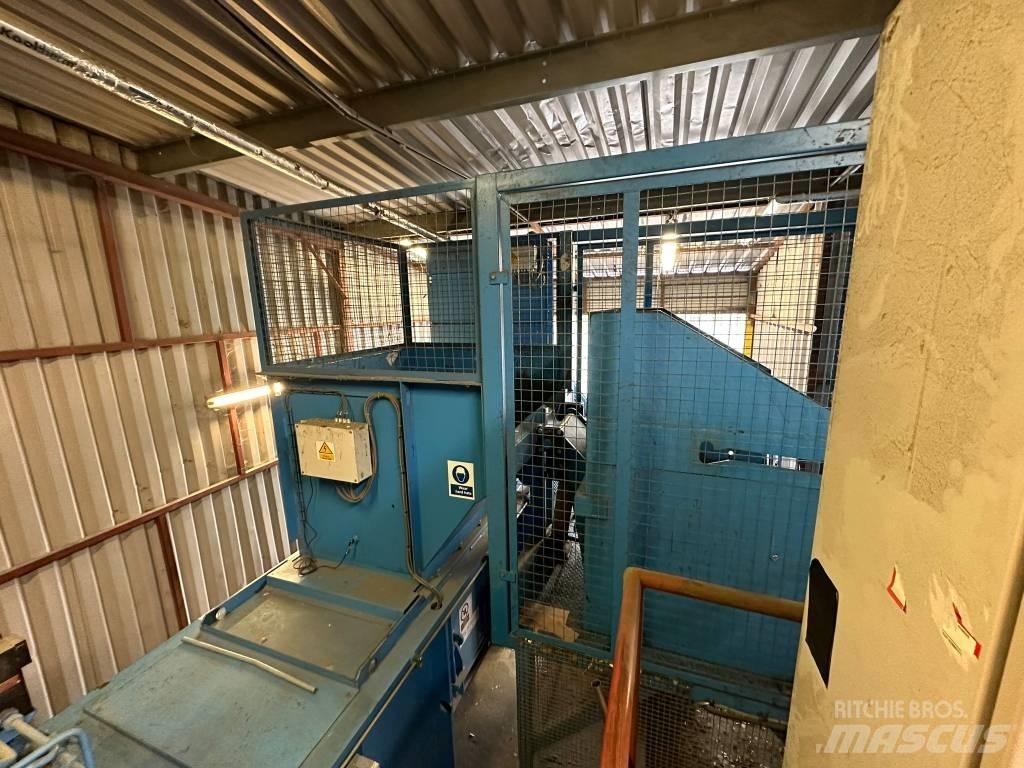 Paal Pacomat V-50 محزمات صناعية