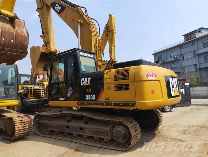 CAT 320D حفارات زحافة
