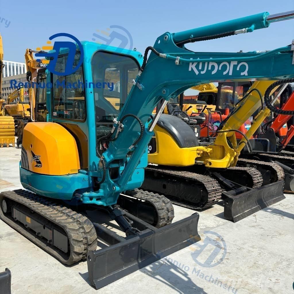 Kubota U 20 حفارات صغيرة أقل من 7 طن (حفارات صغيرة)
