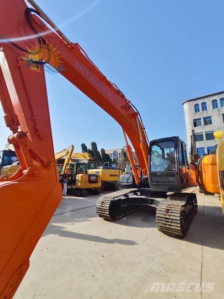 Hitachi ZX 210 حفارات زحافة