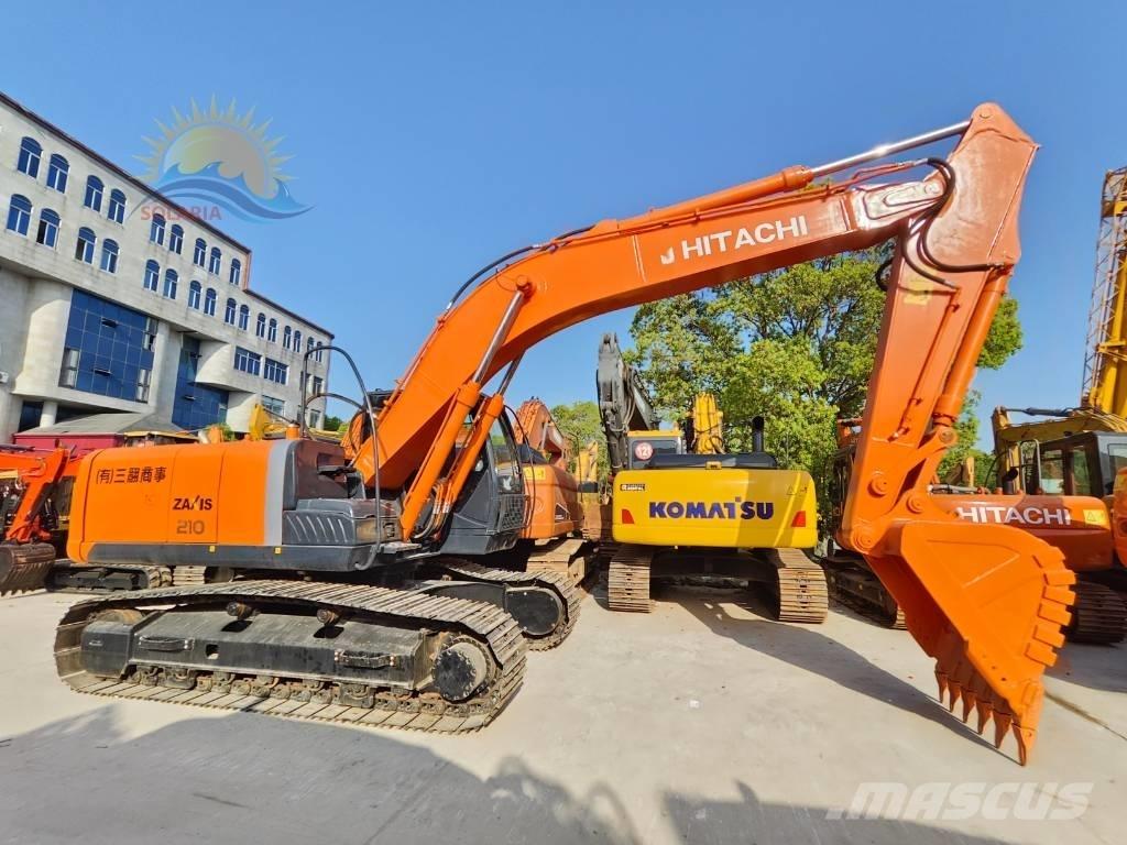Hitachi ZX 210 حفارات زحافة
