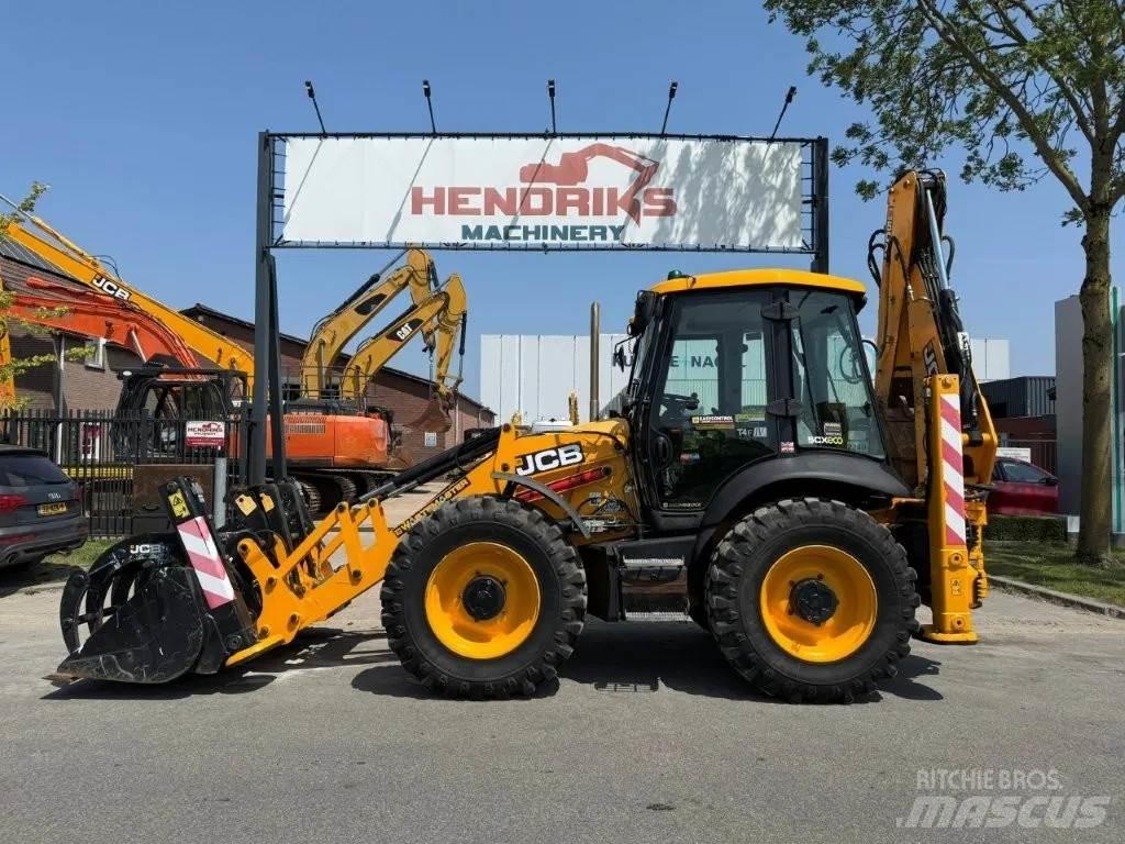 JCB 5CX (4CX 3CX) لوادر ذات جرافات عكسية